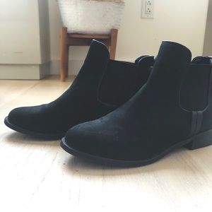 Steve Madden Slip-on Chelsea boots